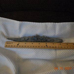 Navis Neptun USS Iowa